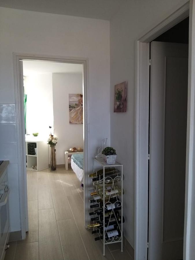 Neu Renoviertes, Huebsches Und Gemuetliches Appartement Mit Balkon Und Meerblick Коста-де-Антіґуа Екстер'єр фото