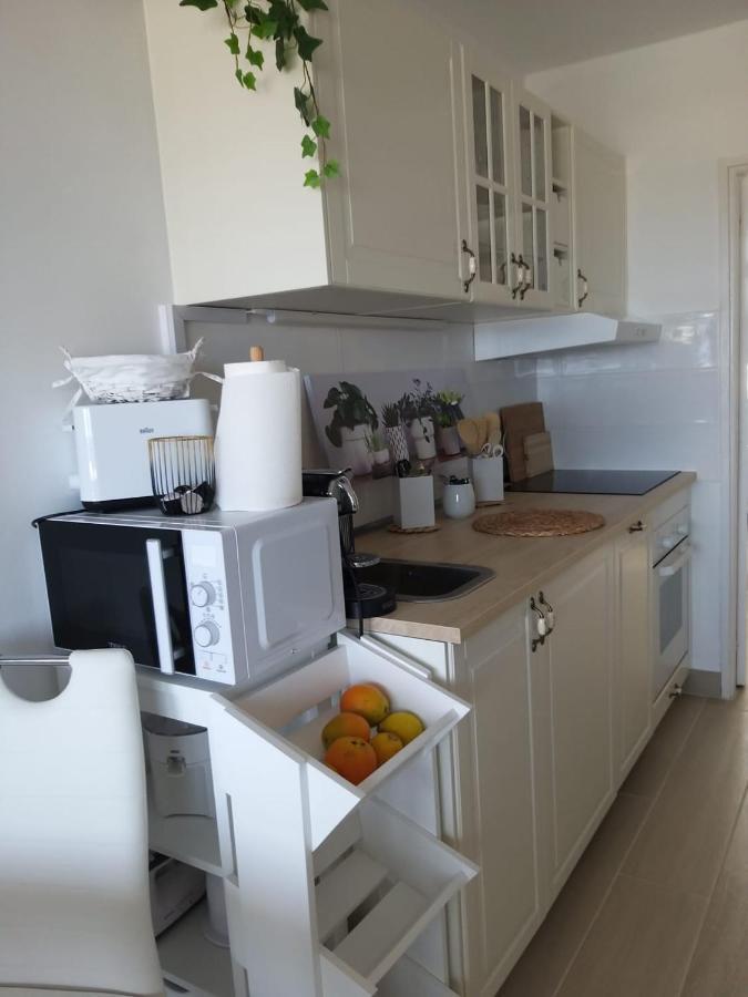 Neu Renoviertes, Huebsches Und Gemuetliches Appartement Mit Balkon Und Meerblick Коста-де-Антіґуа Екстер'єр фото